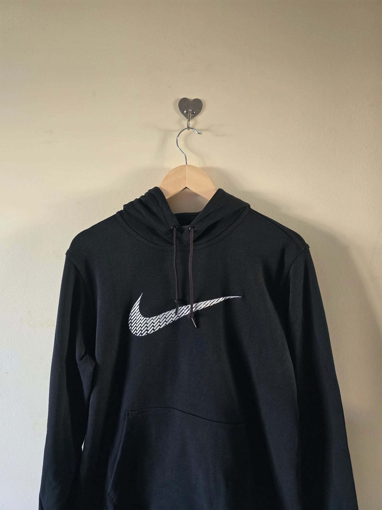 Sudadera Nike Negra con Capucha - Talla M (Nueva con etiquetas) – photo 3